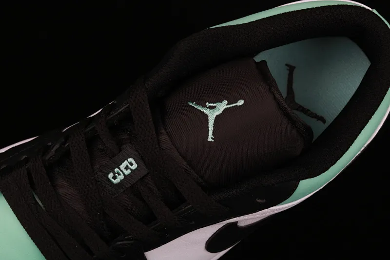 All categories Air Jordan Jordan series basketball shoes Air Jordan 1 Low Air Jordan 1 Low AJ1 Joe 1 low-top cultural and leisure sports sneakers 553558-117